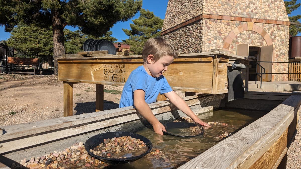 Recommended Activities - Frontier Homestead State Park - Event - GoldPanning